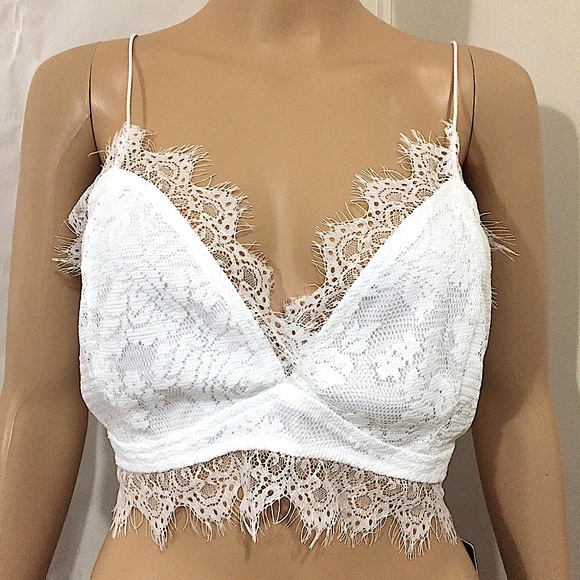Pretty Little Thing Amelie Tie back lace Bralette - Picture 5 of 14